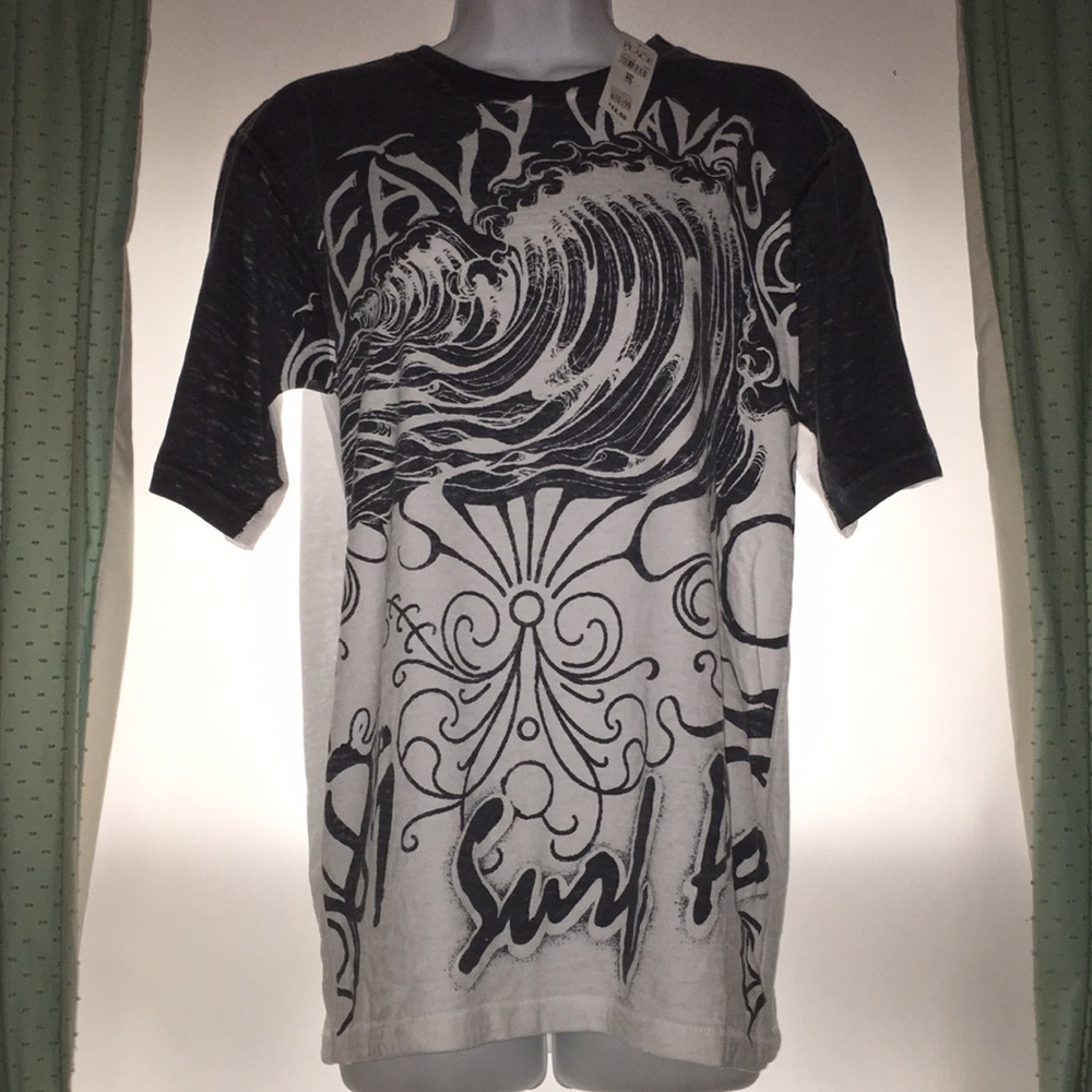 Children’s place wave T-shirt